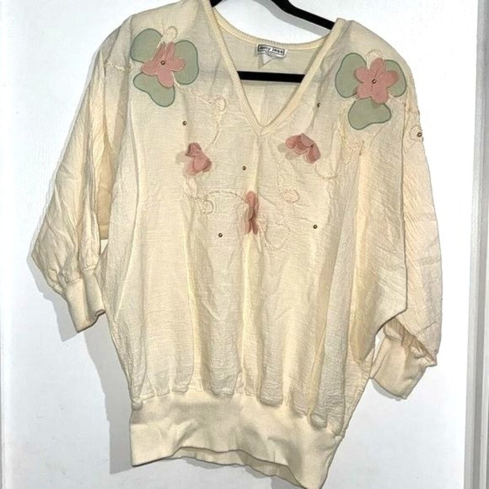 Amy Jess Womens Large Cream Floral Applique V-Neck Pullover Top With 3/4 Sleeves